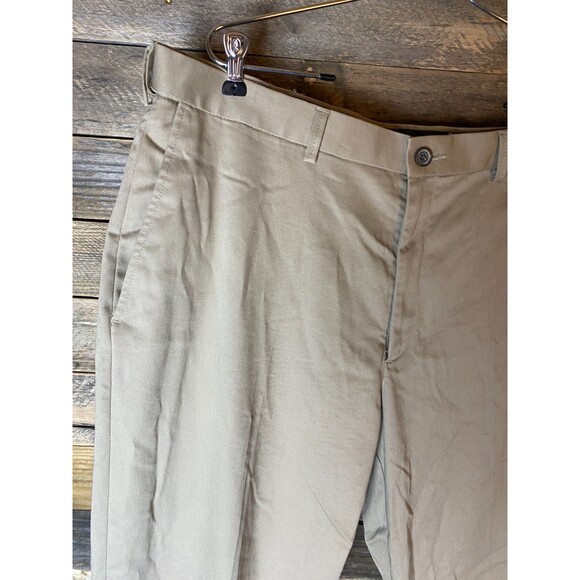 Haggar Mens Sz 38X32 Tan Classic Fit Premium No Iron Khaki Pants - Picture 2 of 12